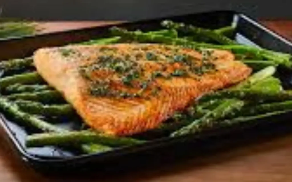 Cosa succede a chi mangia salmone di allevamento? Ecco la risposta Cosa succede a chi mangia salmone di allevamento? Ecco la risposta