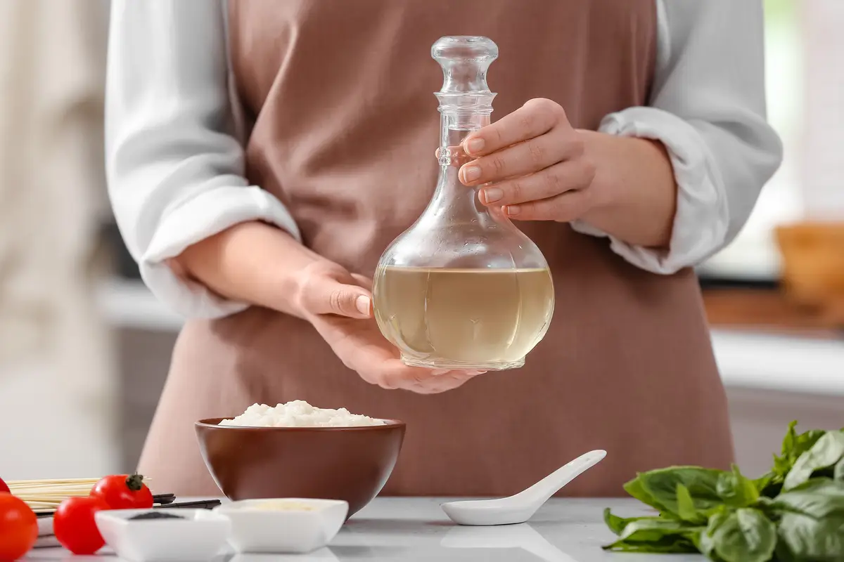 Come usare il sale grosso per eliminare le erbacce: questa la ricetta dei giardinieri Immagine selezionata