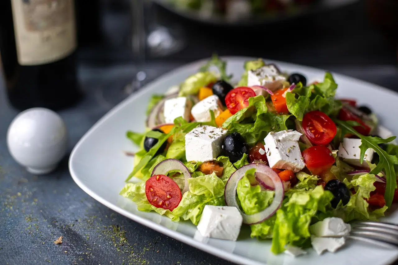 Il metodo più semplice per coltivare l’insalata in casa Immagine selezionata