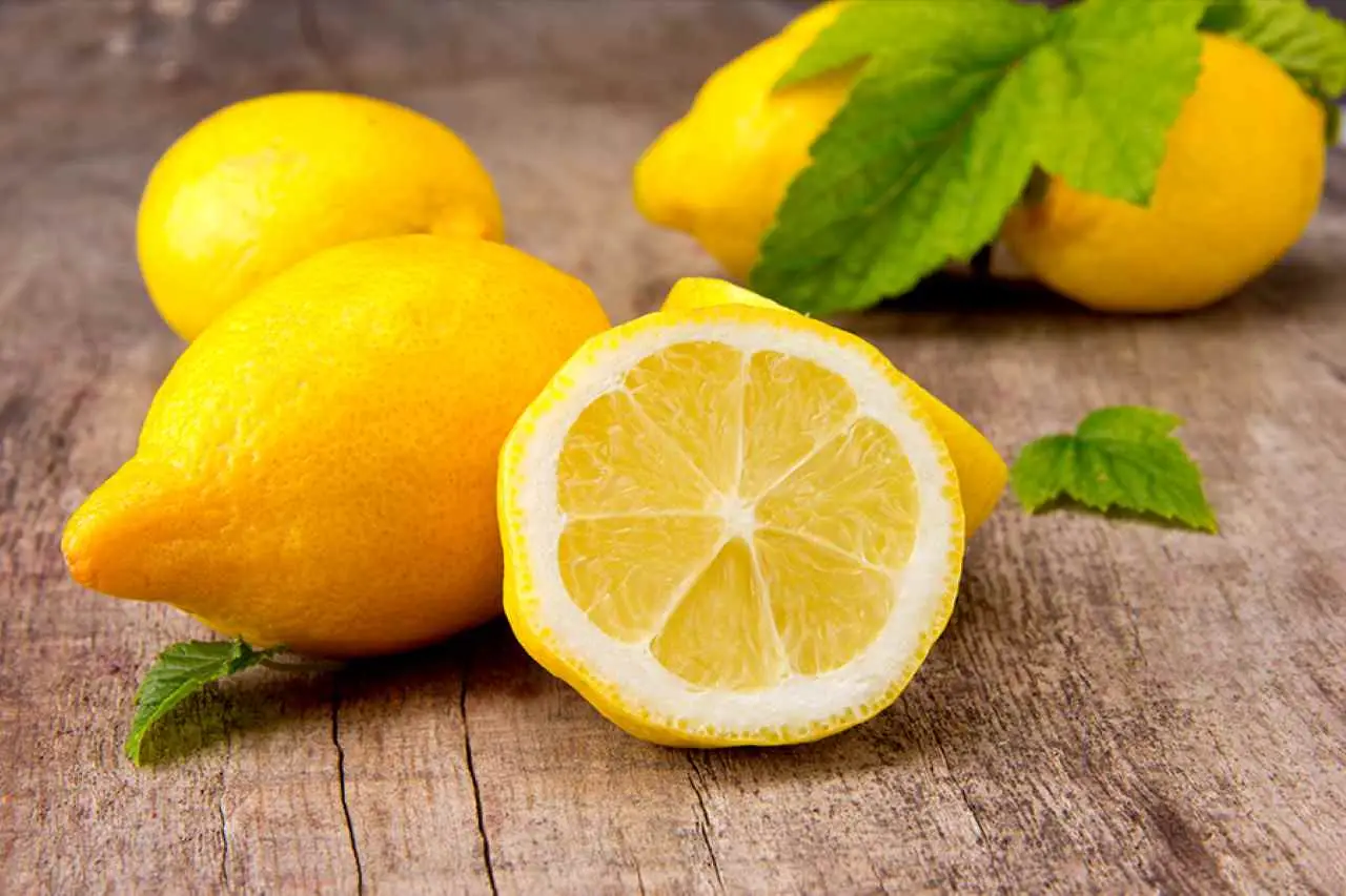 Attenzione a questo fertilizzante sul limone! Rischi effetti indesiderati Immagine selezionata