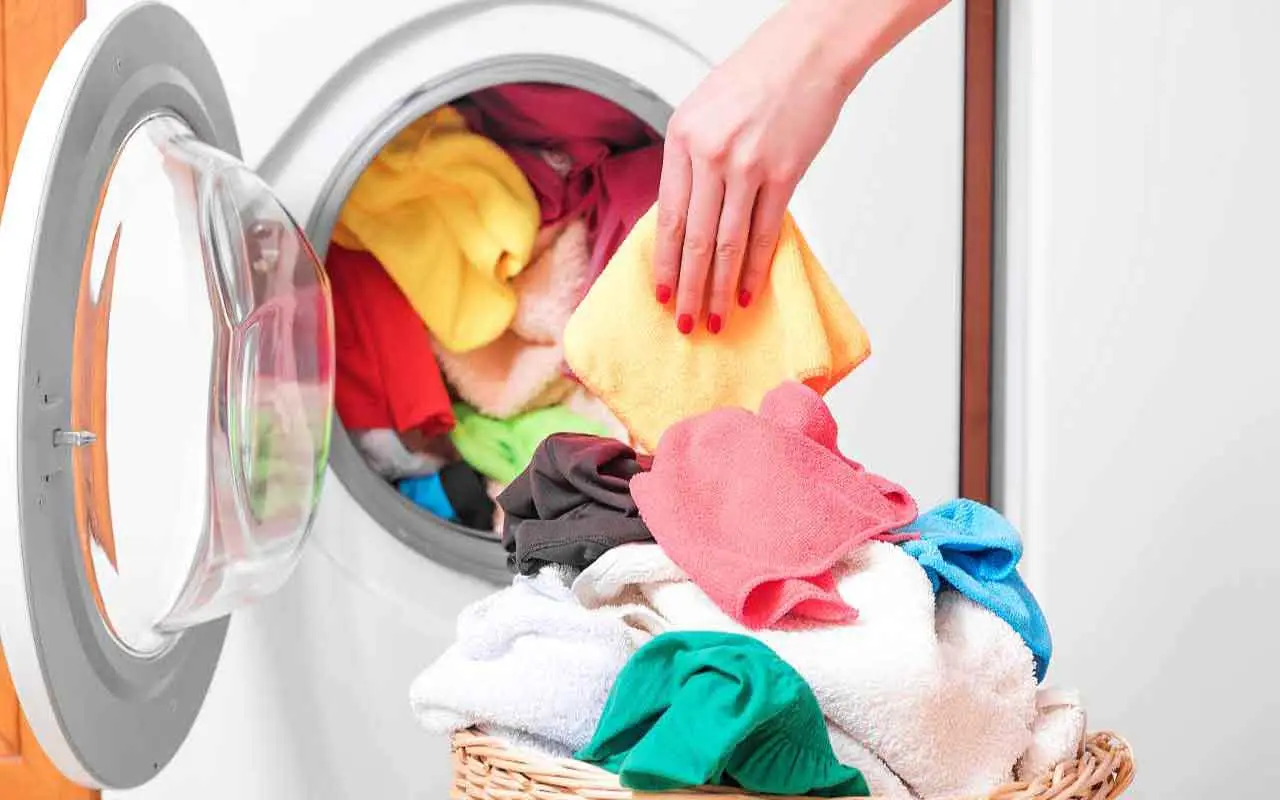 Capsule di detersivo: gli errori da evitare e dove non utilizzarle mai Immagine selezionata